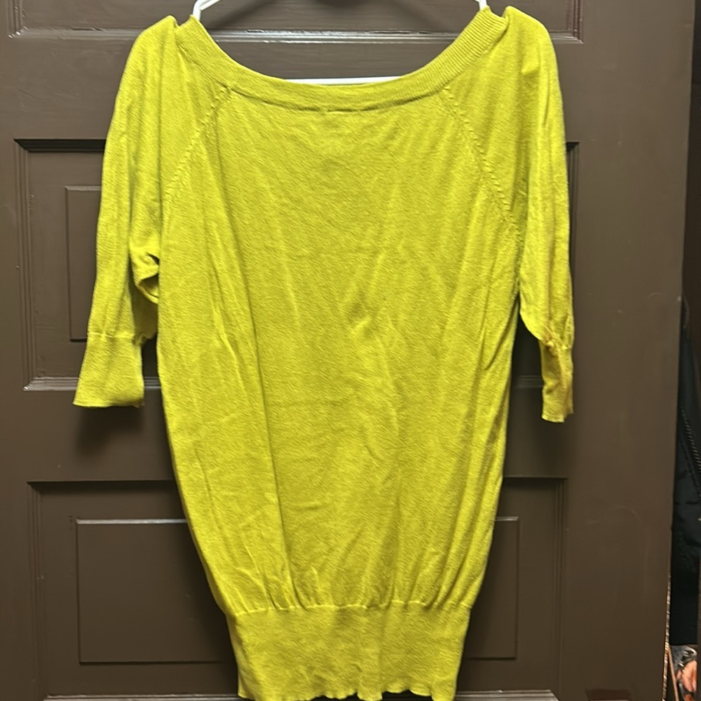 Absolutely sweater; small - Picture 2 of 3